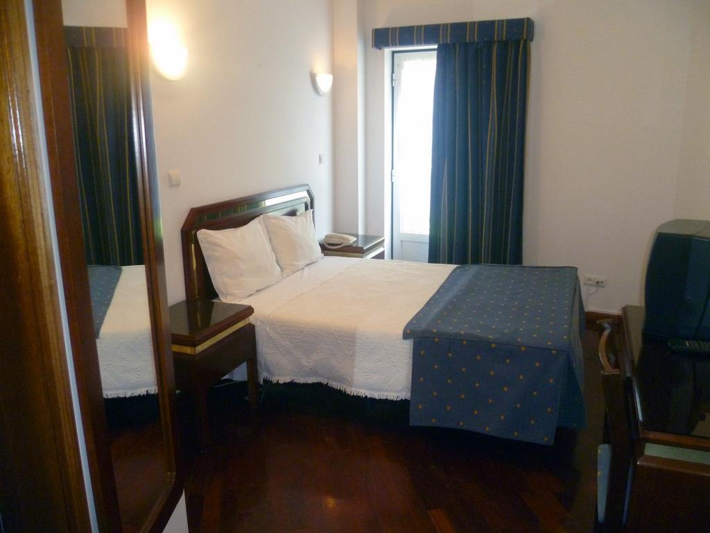 Residencial Imperial Hotel Luso  Room photo