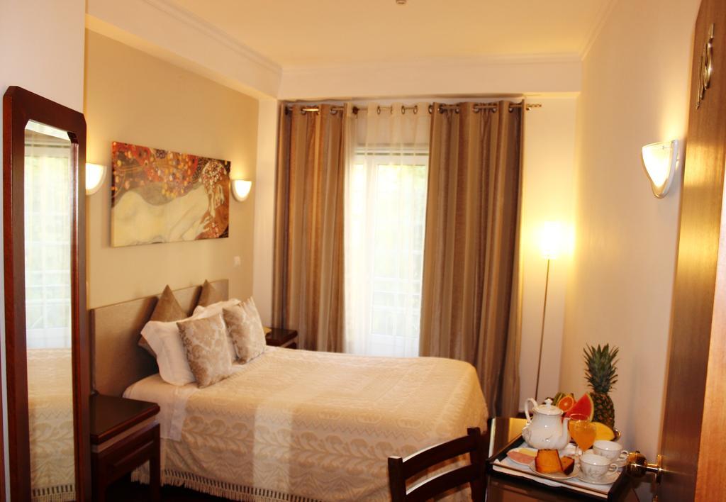 Residencial Imperial Hotel Luso  Exterior photo